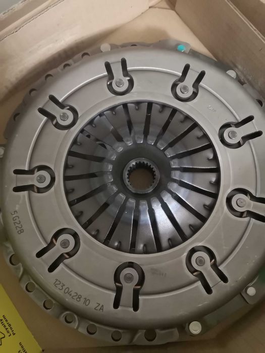 Съединител LUK  Нов!