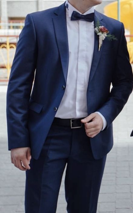 Продам костюм свадебный