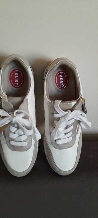Нови дамски сникърси Jana (Vegan Shoes) – Размер 38