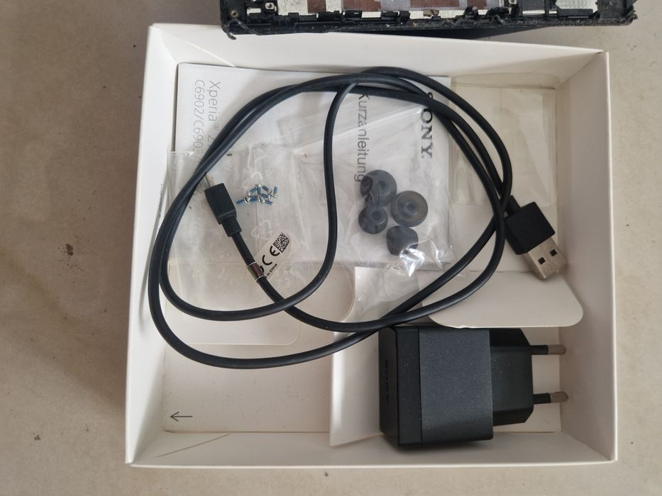 Sony Xperia Z1 за скрап/ части