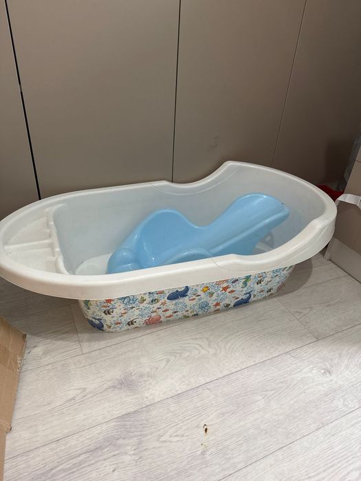 Срочно продам шезлонг, ходунки, ванну