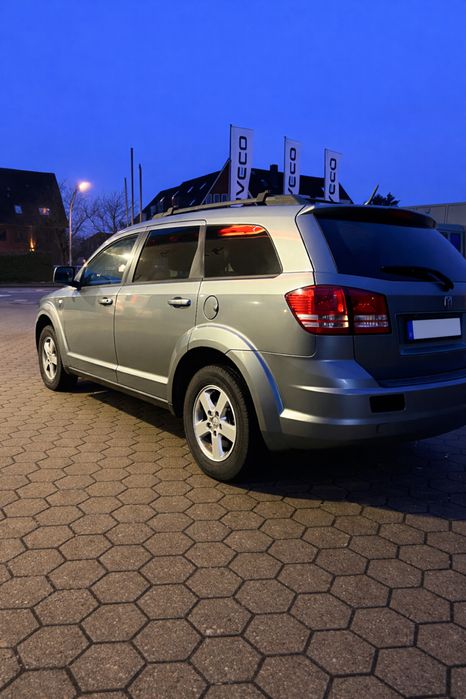 Dodge journey (fiat Freemont) 2.4 benzina si cutie automata  7 locuri