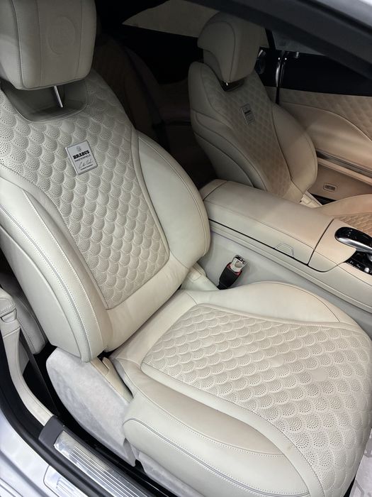 Mercedes benz S coupe 550