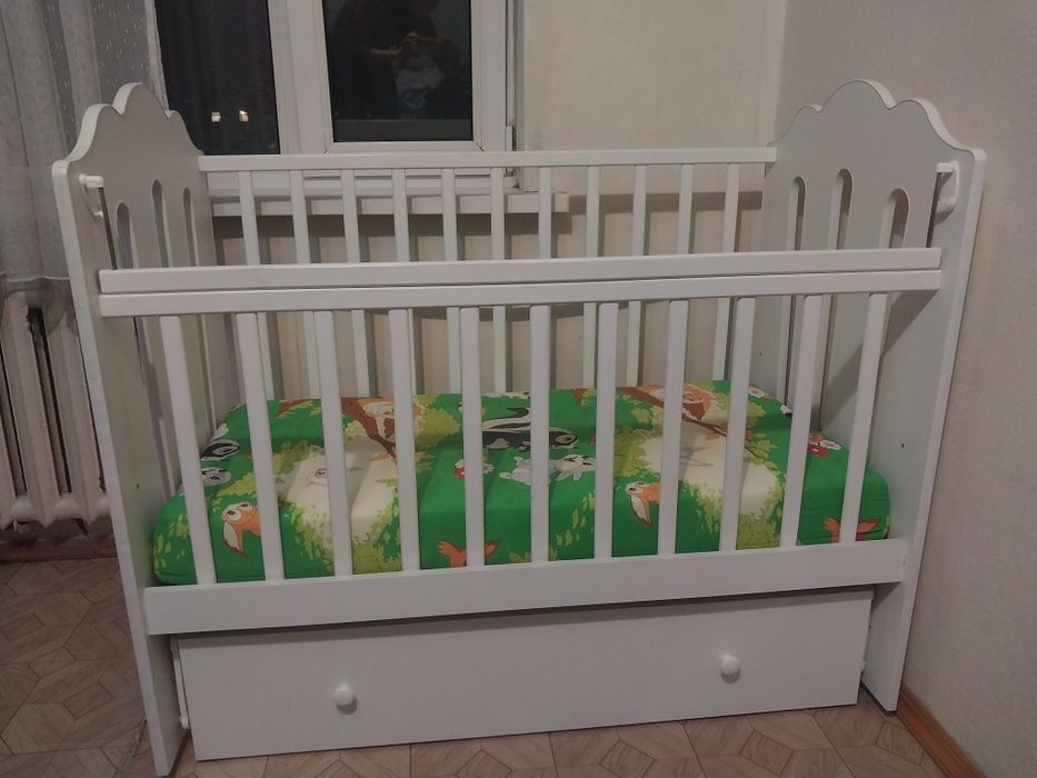 Продам детскую кровать