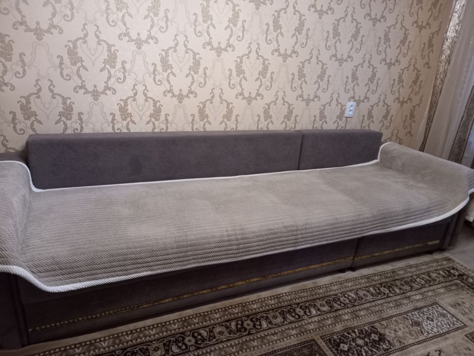 Диван для гостиной