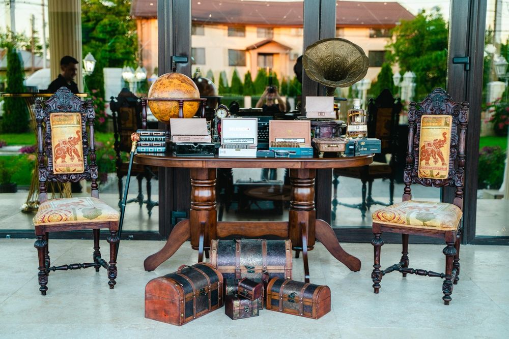 Cigar bar/cognac bar, Gangster's corner