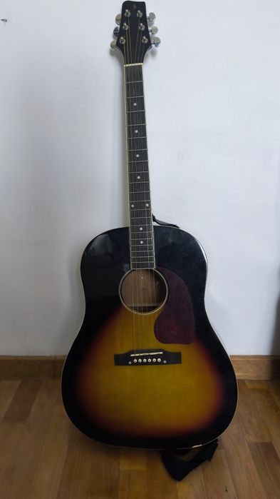 Гитара акустическая