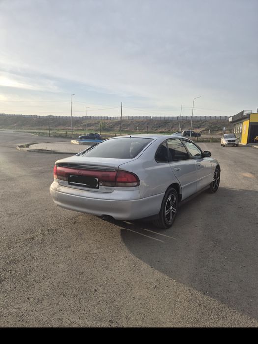 Mazda 626 2.0 МКПП