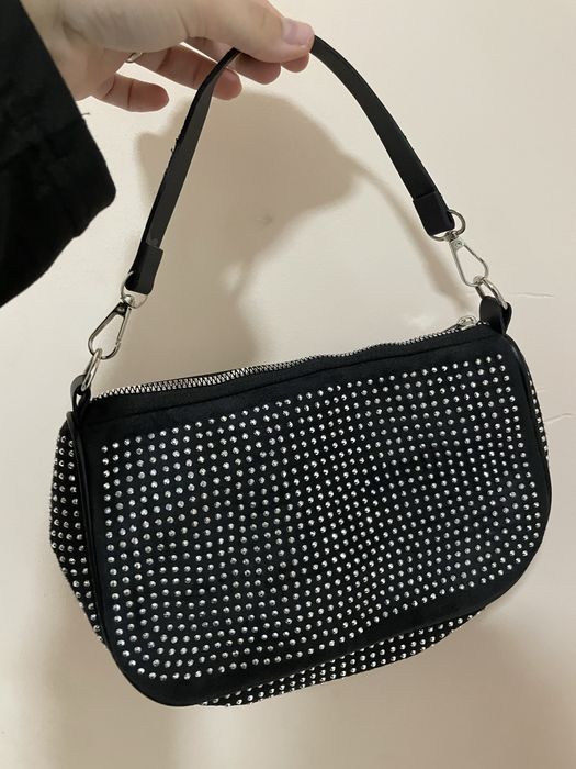 Дамска чанта с камъни