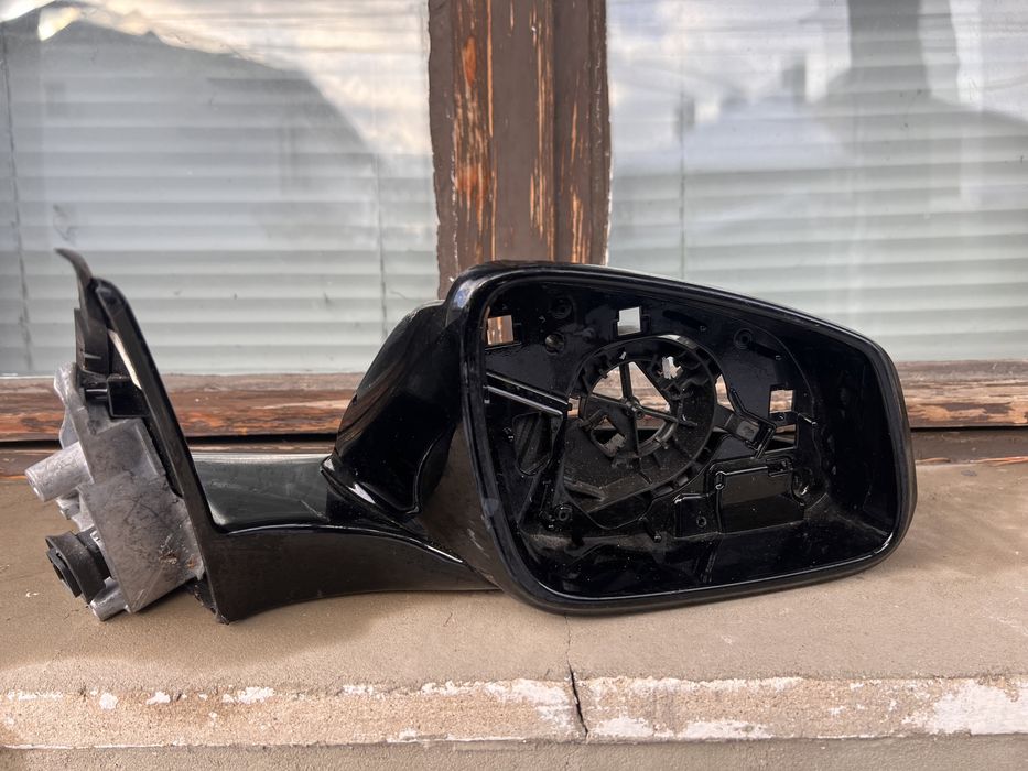 Огледало за Bmw 1 F40/Бмв 1 Ф40