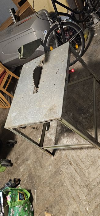 Vând vircular motor 1,5kw