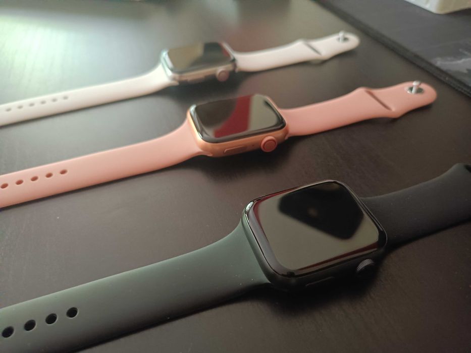 Смарт часовник с ХЕНДСФРИ обаждания - НОВ, ЛУКСОЗЕН