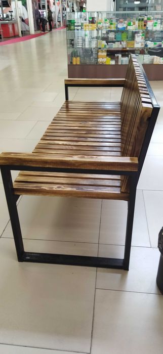 Скамейки в лофт стиле.