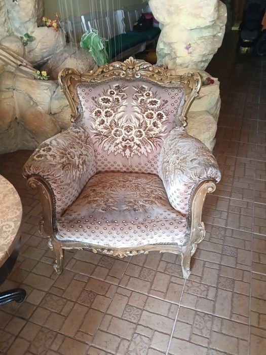 Продавам винтидж гарнитура