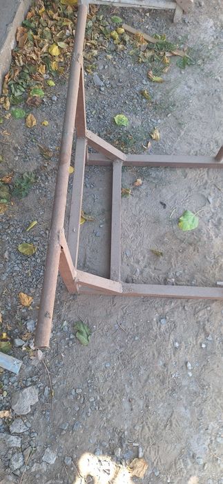 Turnik brus satiladi 200 min.