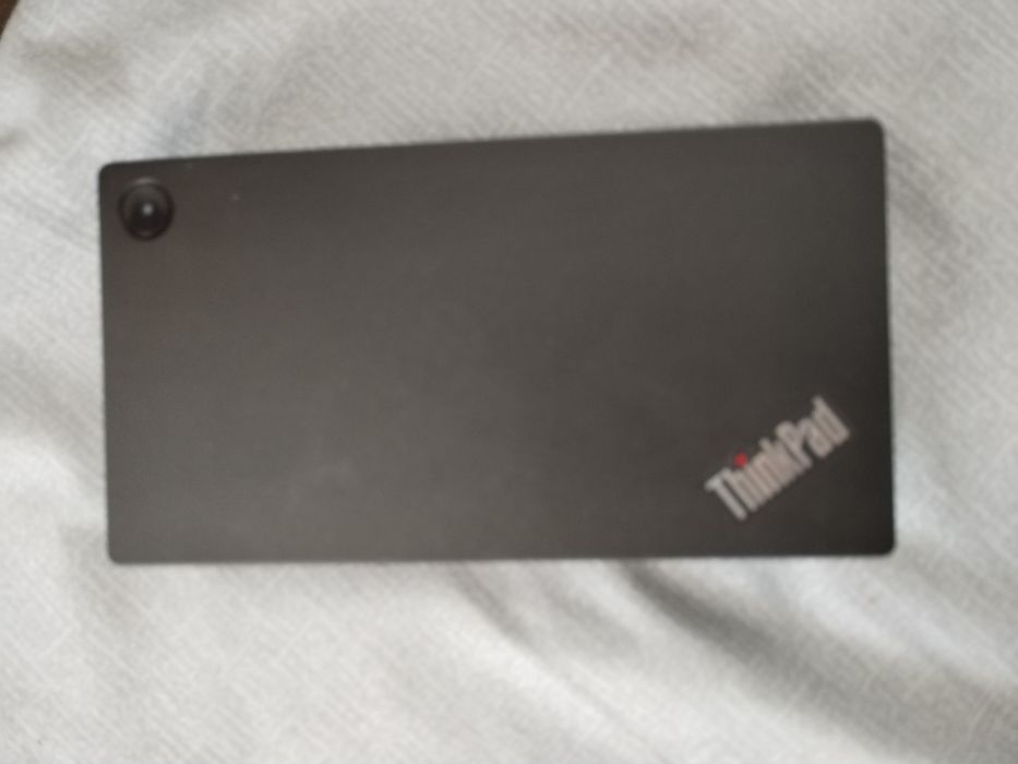 Vând dock leonovo nou