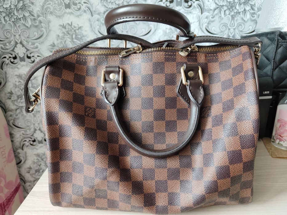 Продам женскую сумку