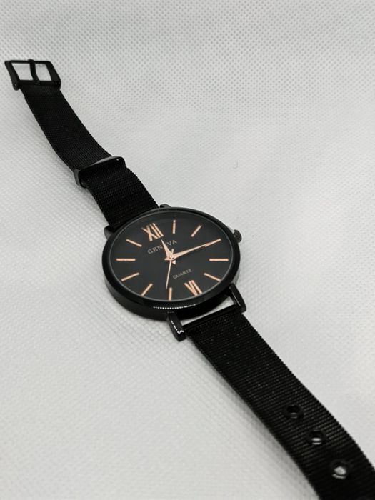 Дамски часовник