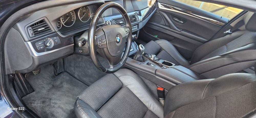 BMW F11 SERIA 5 2011