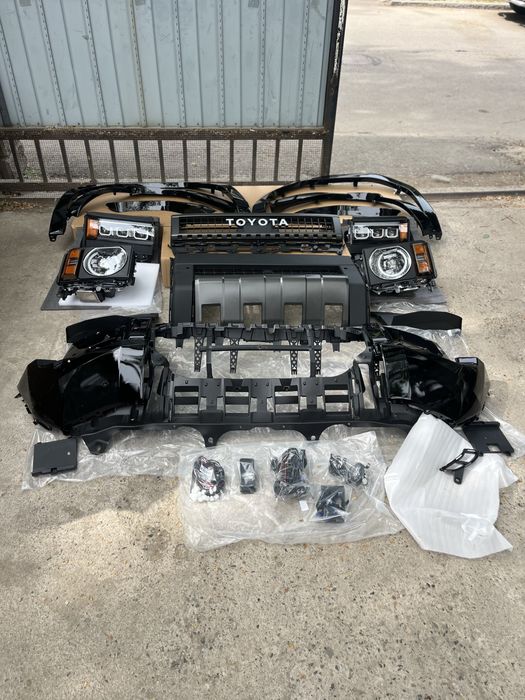 Фары Land Cruiser Prado 250