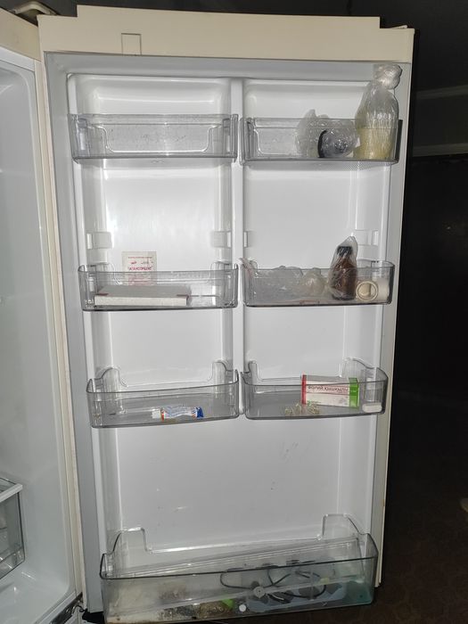 Продам холодильник LG No Frost (модель GA-B429SECZ).