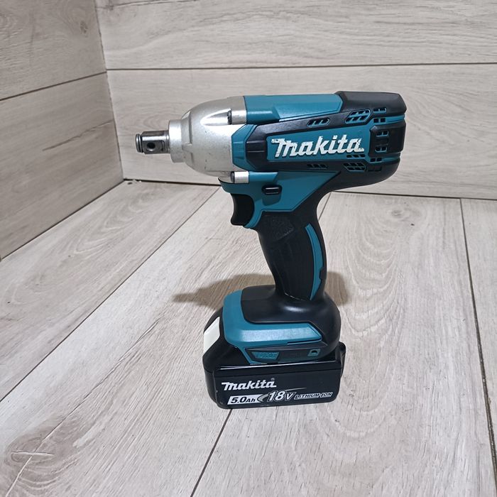 Impact cu patrat 1/2 Makita DTW190