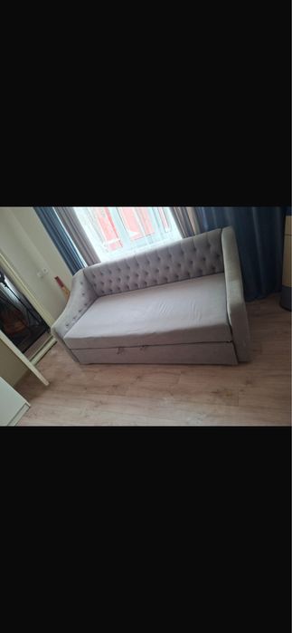 Диван срочно продам