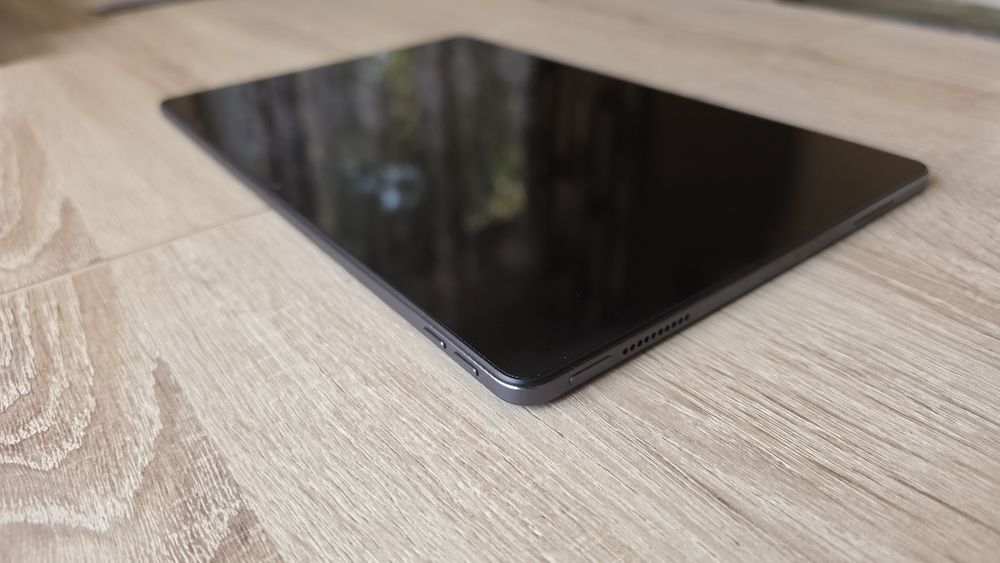 Lenovo Tab P12 8 GB RAM / 128 GB + Pen + Husă + Încărcător original + Ambalaj original al produsului  |  Stare impecabilă