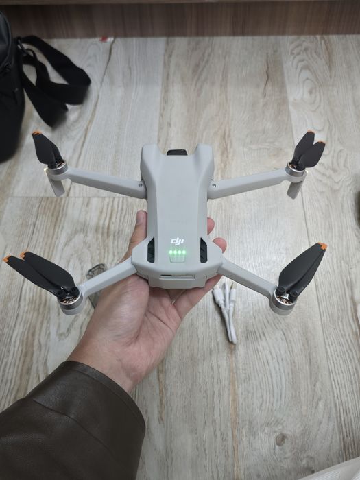 DJI Mini 3 с коробкой