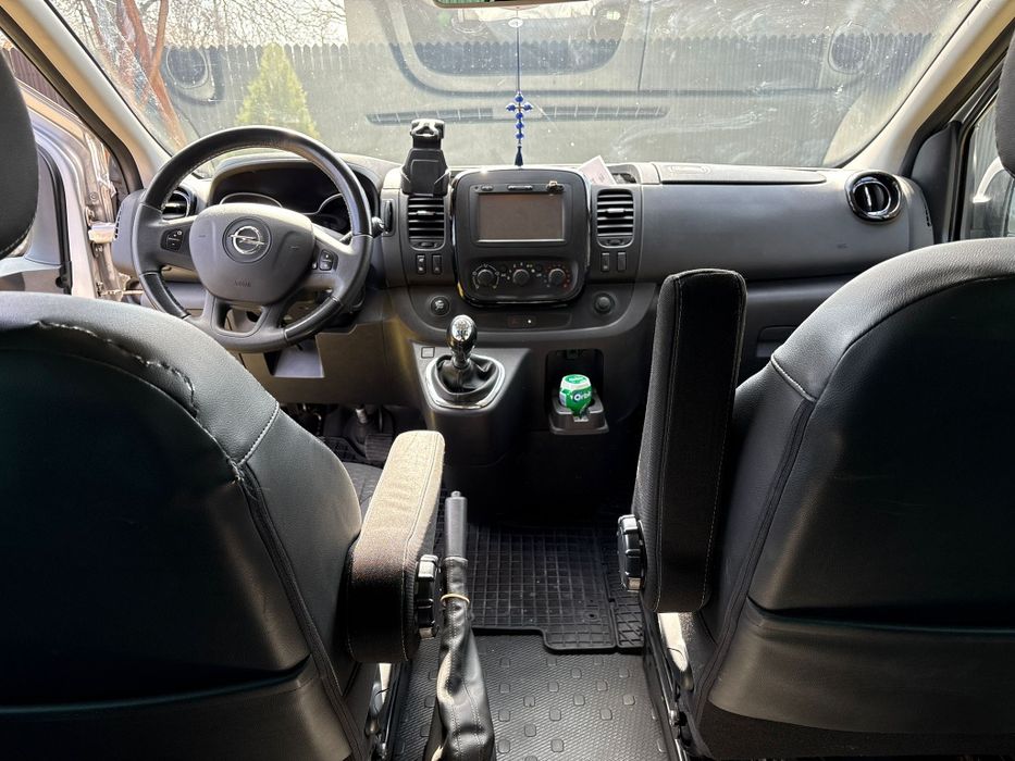 Opel Vivaro 1.6 biturbo 2016 7+1locuri