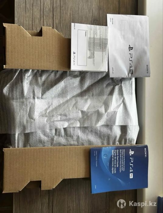 Ps 4 pro 1 tb.