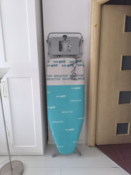 Masa de calcat Eurogold Professional  foarte stabila noua