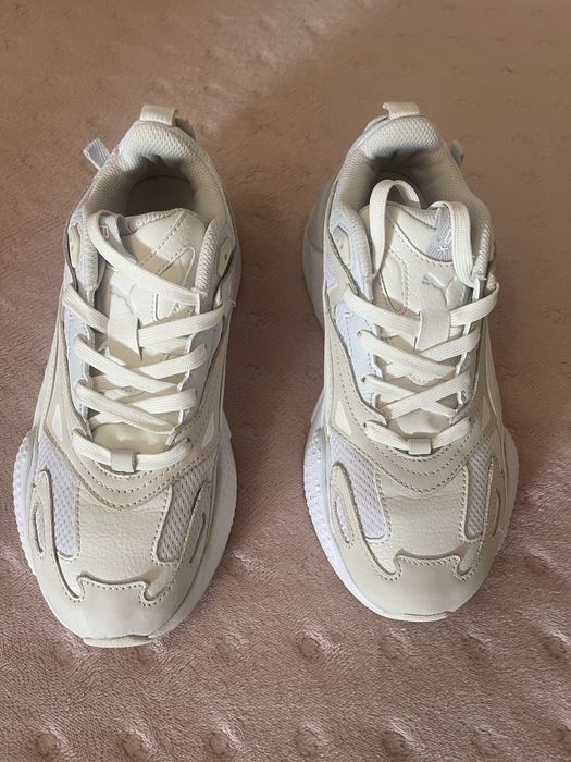 Кроссовки PUMA в отличном состоянии