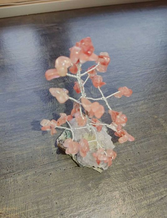 Автентични качествени сувенири ръчна изработка: "Дървото на живота"