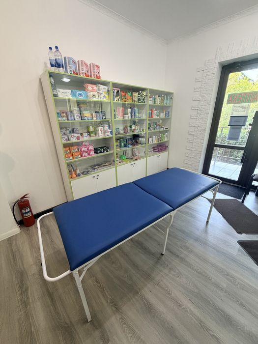 Продаю кушетки, срочно