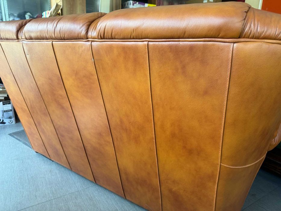 Винтидж кожен диван /триместен от естествена кожа/