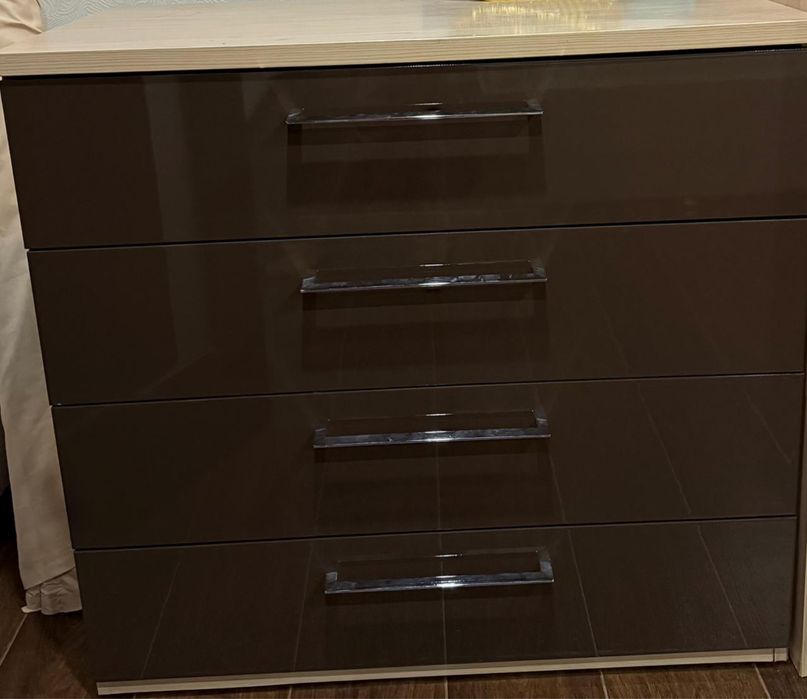 Продам спальный мебель