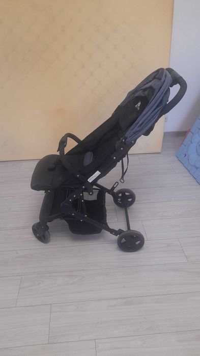 Carucior bebe de vanzare