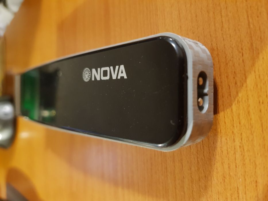 Trimmer pentru tuns par si barba