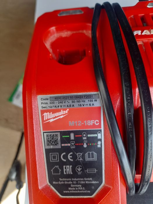 Incarcator, stație încărcare milwaukee m18 m12
