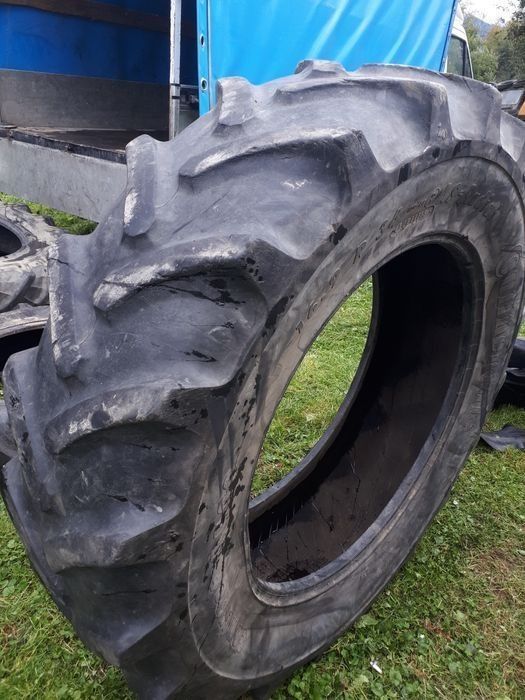 Anvelopa tractor 16,9R34 Continental