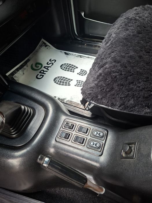 GAZ 3102 бир кул мошина