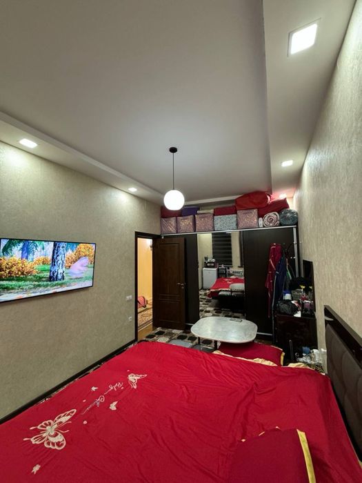 Евро участка офис учун ижарага берилади ёки сотилади