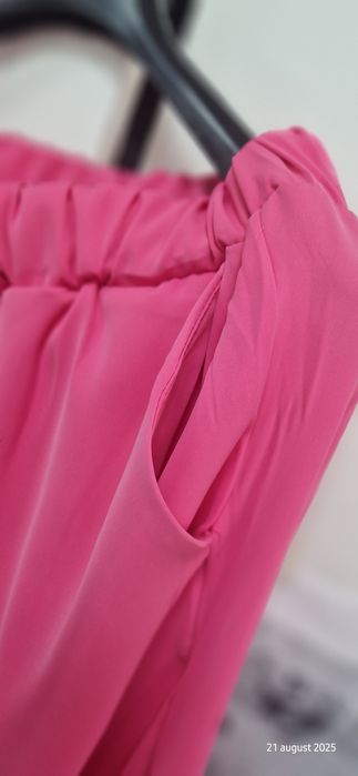 Pantaloni subțiri de vară