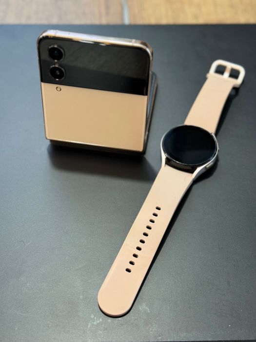 Samsung Z Fip 4 + часовник Galaxy Watch 4