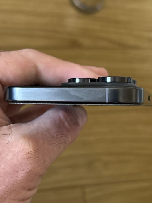 phone 16 pro ca nou,bateria 100% folie si husa