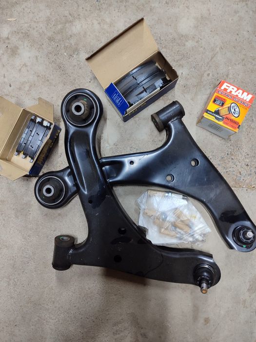 Запчасти на автомобиль Сузуки