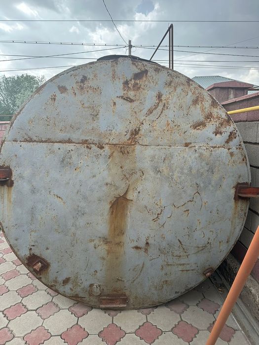 Продам бочку 10куб