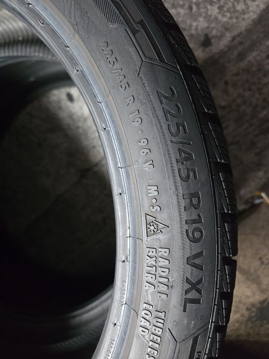 Barum 225/45 R19 96V MS iarnă