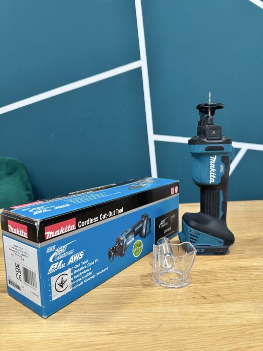 Makita DCO 181Z masina decupat rigips